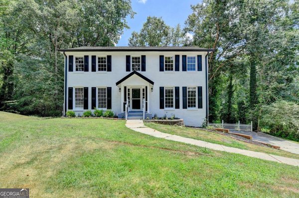 3588 Kelin Court, Lilburn