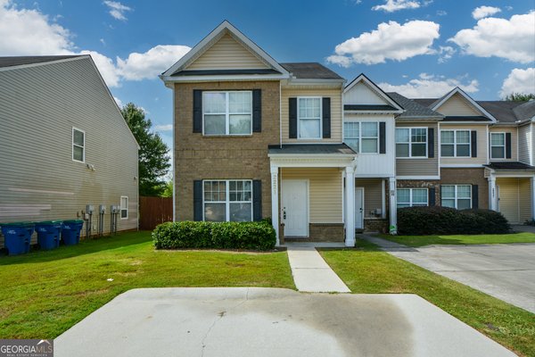 2221 BIGWOOD Trail, South Fulton