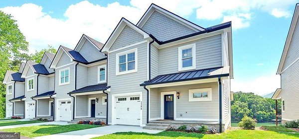 778-C Main Street, Hiawassee