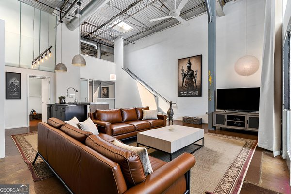 195 Arizona Avenue, Atlanta