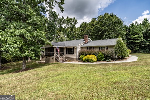 45 Wildflower Road, Rome