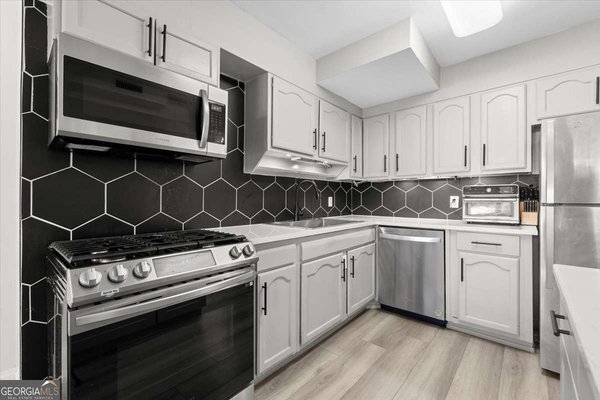 2965 Pharr Court South, Atlanta