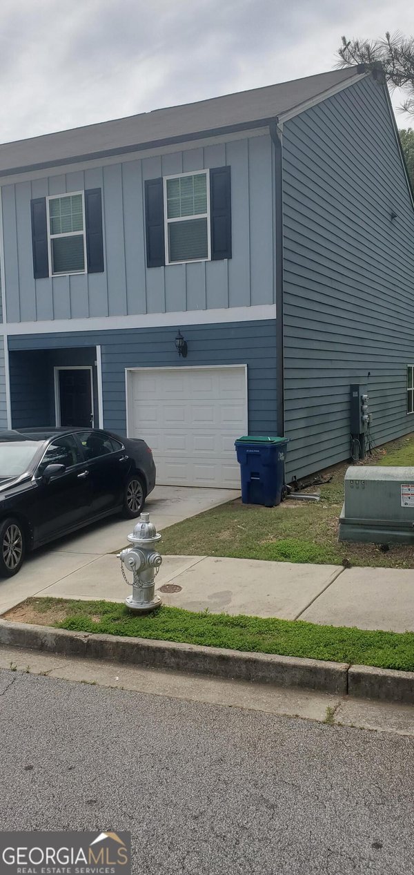 4915 Lower Elm Street, Atlanta