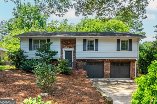1052 Rabun Drive, Lilburn