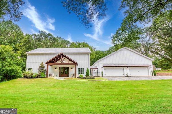 1471 Sikes Road, Statham