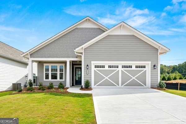 158 Catalina Court, Newnan