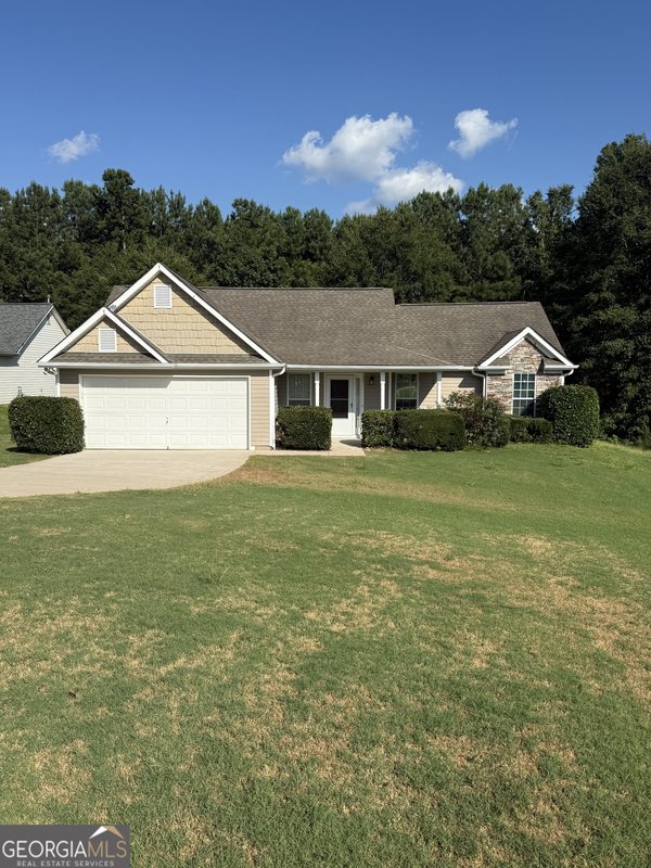 403 Lexington Park Drive, Lagrange