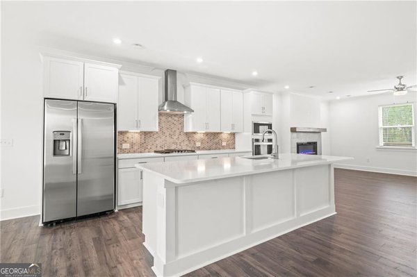 3437 Catalan Alley, Decatur