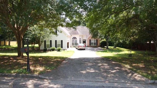 633 Skyland Drive, Winder