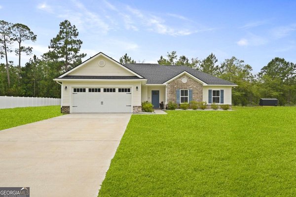 172 Taylor Creek Drive, Ludowici