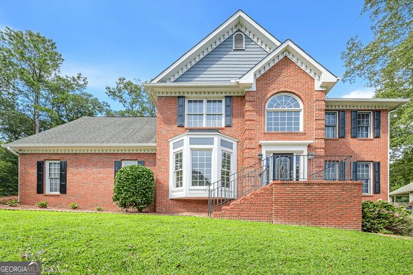 1001 Ashfern Walk, Woodstock