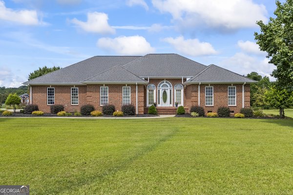 1121 Beacon Light Road, Hartwell