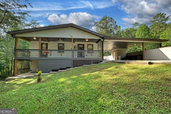 391 Happy Valley Lane, Morganton