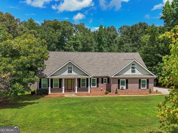 545 Barhams Ridge Drive, McDonough
