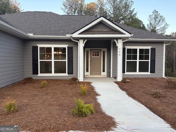 759 Eagle Heights Drive, Maysville