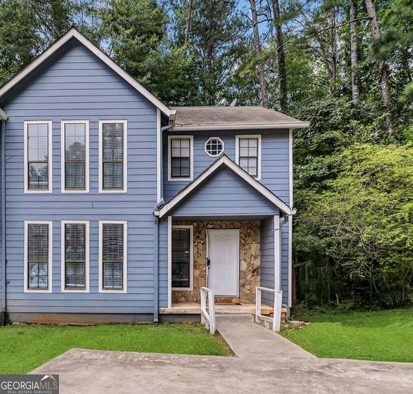 824 Brandy Oaks Lane, Stone Mountain