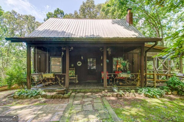 230 Skyview Drive, Clarkesville