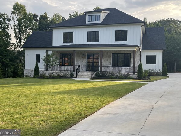 1645 Mayfield Road, Alpharetta