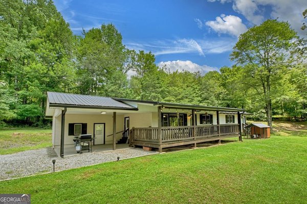 881 Aska Road, Blue Ridge