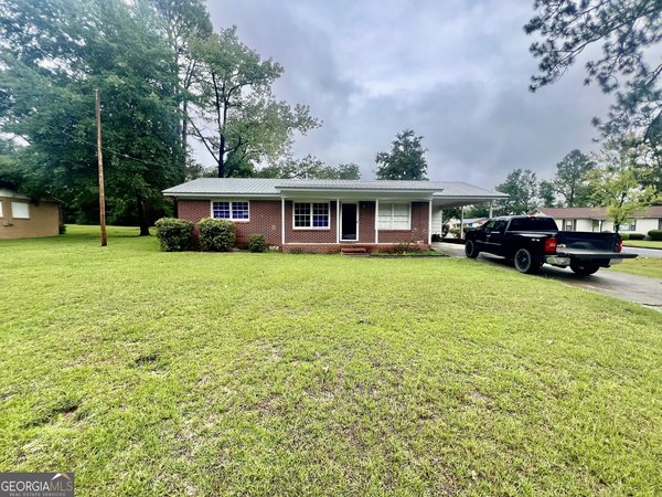 125 Fifth Avenue, McRae-Helena