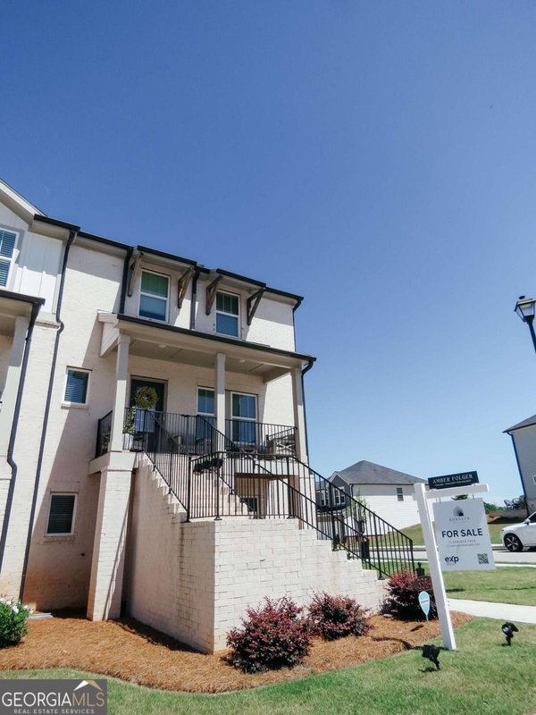 3564 SHORE WOOD Avenue, Lawrenceville