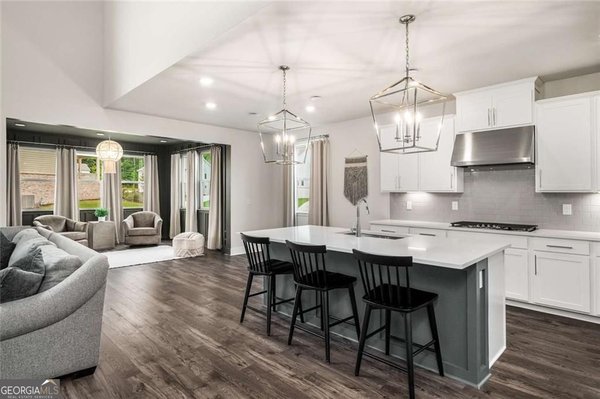 135 Aspen Hall Drive, Canton