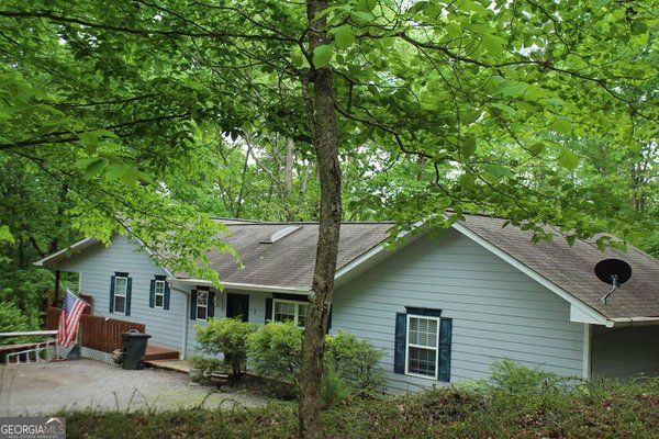 6961 Wood Lake Circle, Young Harris