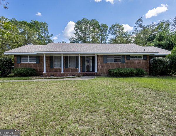 2609 Emmett Drive, Tifton