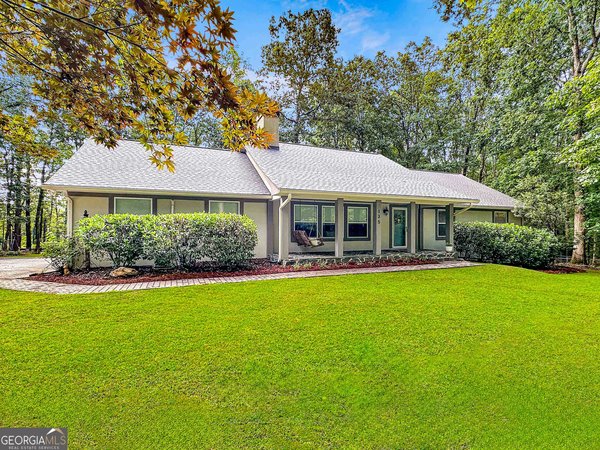 135 Farm Lane, Fayetteville