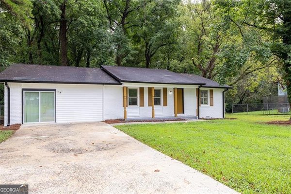 5411 LOUIS XIV Lane, Atlanta