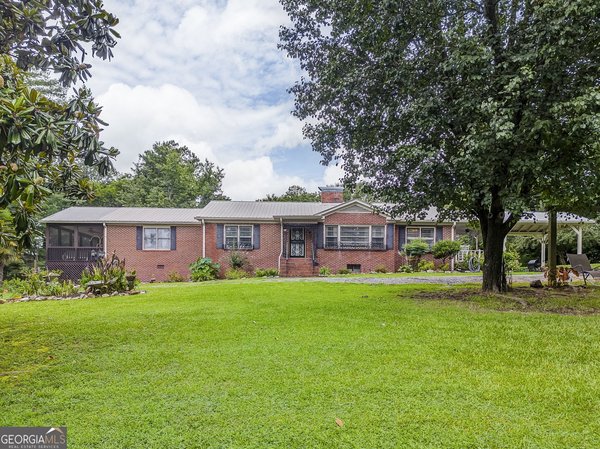 394 Roseway Circle, Summerville