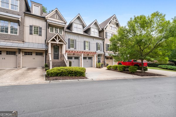 132 Staddlebridge Avenue, Canton