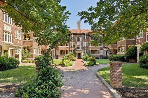 198 Ponce De Leon Avenue, Atlanta