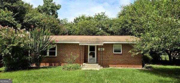 3861 Desoto Drive, Macon