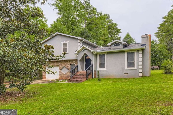 5455 Red Berry Lane, Atlanta