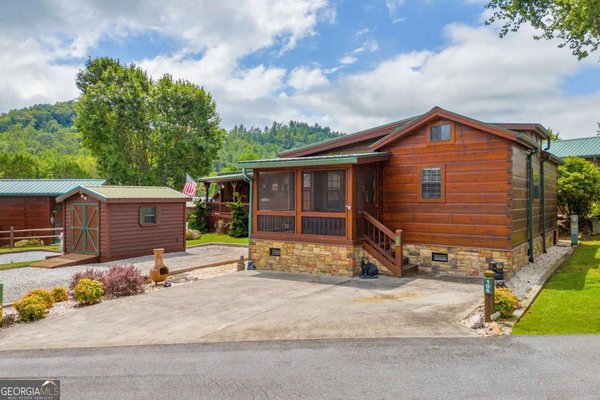 112 & 106 River Vista Drive, Dillard