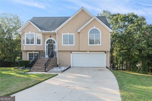 7475 Danielle Court, Jonesboro