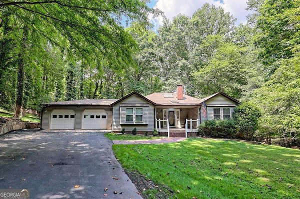 993 Lakeside Drive, Blairsville