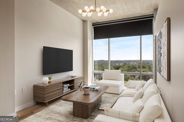 943 Peachtree Street, Atlanta