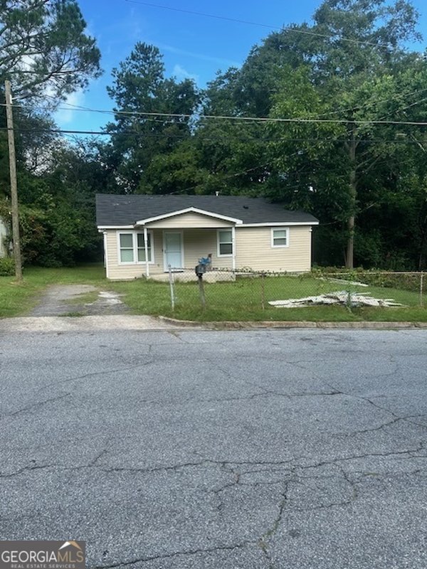 1553 Florence Avenue, Macon