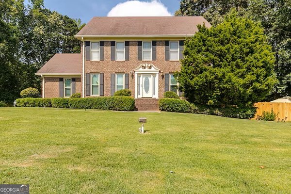 215 Dix Lee On Drive, Fayetteville