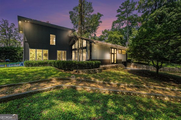 1087 Lee Circle, Atlanta