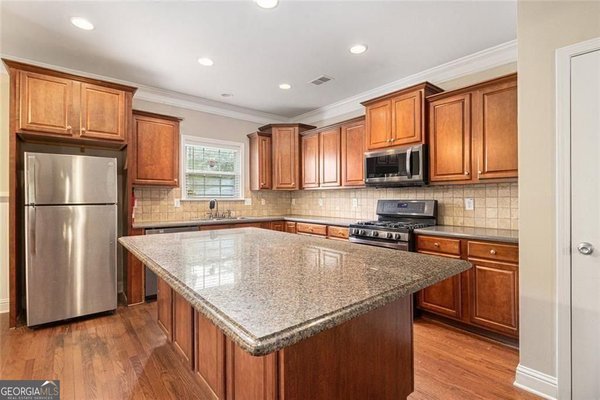 2000 Creek Pointe Way, Villa Rica