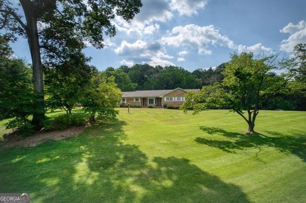 3840 MCEACHERN FARM Drive, Powder Springs