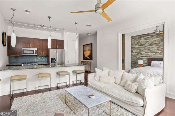 200 Highland Avenue, Atlanta