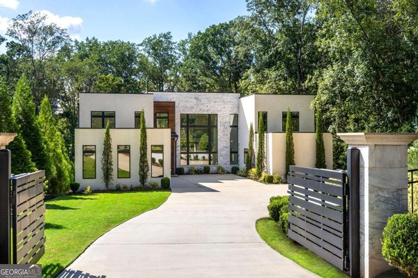 1105 Moores Mill Road, Atlanta