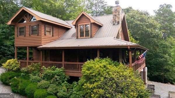 120 Foxfire Road, Blue Ridge