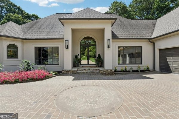 6905 Polo Drive, Cumming