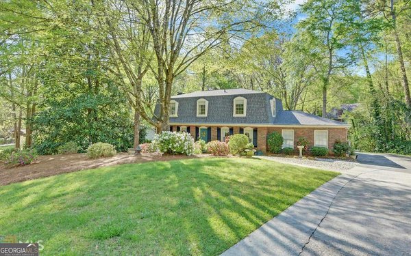 84 Oak Creek Circle, Toccoa