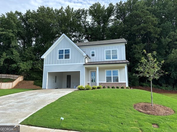 176 Aspen Hall Drive, Canton